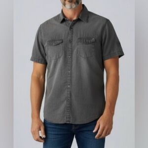 Calvin Klein Jeans Men Medium Button Short Sleeve Shirt in Black Rinse | Y2K